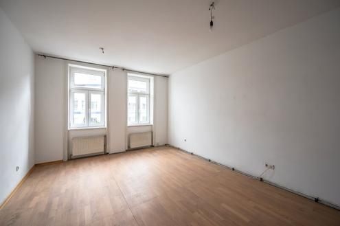 ++NEU++ sanierungsbed�rftige 2-Zimmer-Wohnung in sehr guter Lage