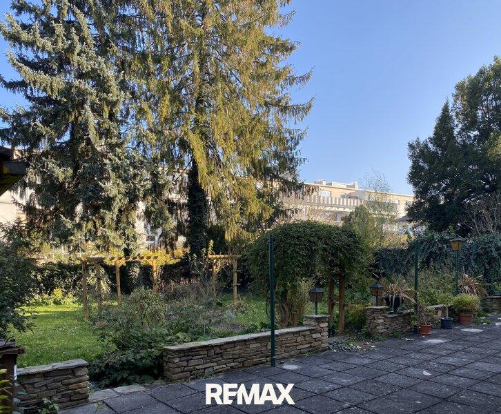 Terrasse und Garten