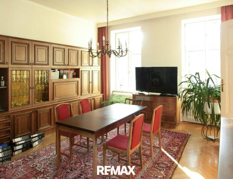 Speisezimmer/Bibliothek