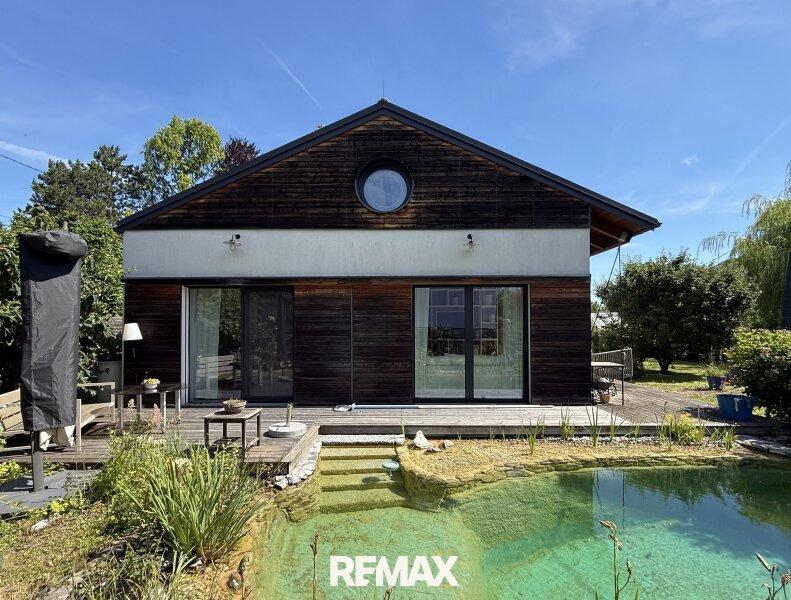 Das Haus und das Naturpool