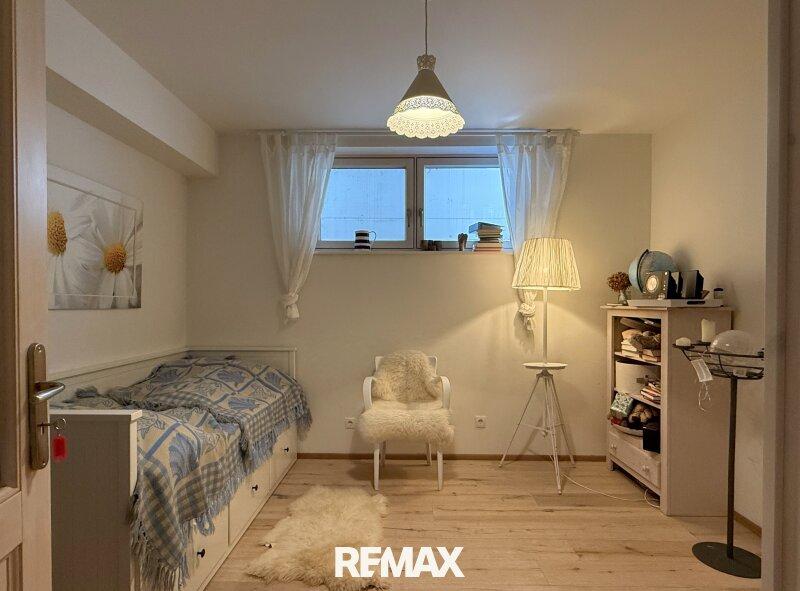Untergeschoss - Zimmer 1