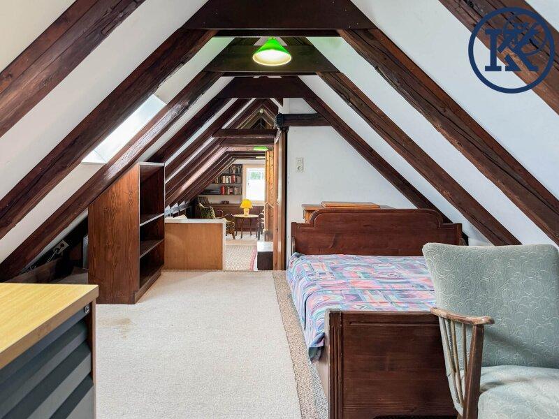 Wohnung 1 Obergeschoss - Mansarde 2
