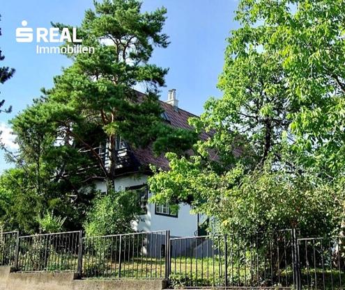 TOPLAGE MIT BLICK ZUR BURG - EFH mit GARAGE k�rzlich saniert - AUSBAUPOTENTIAL!