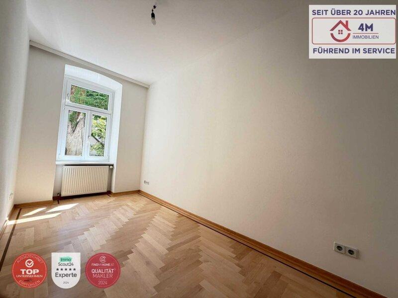 Schlafzimmer 2 - Hofseitig