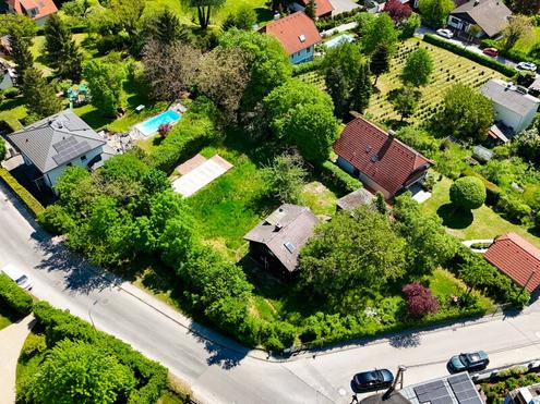 TRAUMGRUNDSTÜCK in der Wienerwaldgemeinde Gablitz! Über 1.700 qm Eigengrund - Teilung in 2 Parzellen möglich