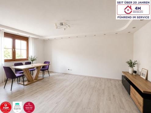 Viel Platz und hoher Wohnkomfort: 3-Zimmer-Wohnung mit zwei B�dern und Parkplatz