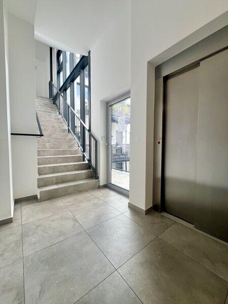 Stiegenhaus / Lift