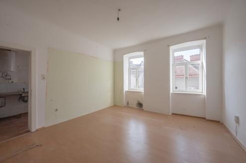 ++NEU++ 2-Zimmer-Altbauwohnung in attraktiver Lage (sanierungsbed�rftig)
