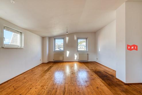 Charmante 3-Zimmer-Wohnung mit Loggia und Seeblick