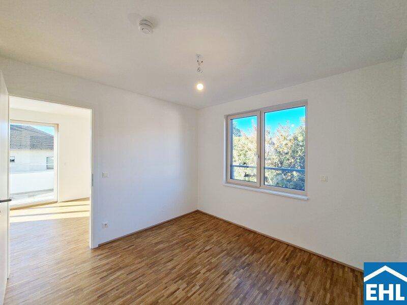 Schlafzimmer 1.1