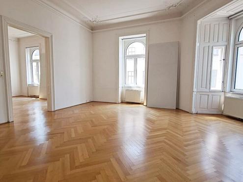 FUZO Mariahilfer Stra�e, 168 m2 Altbau, 4 Zimmer, K�che, Wannenbad, Parketten, 1. Liftstock, Stumpergasse, U-Bahn-N�he