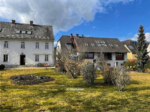liebevoll saniertes Wohnhaus mit Atelier od. G�stehaus