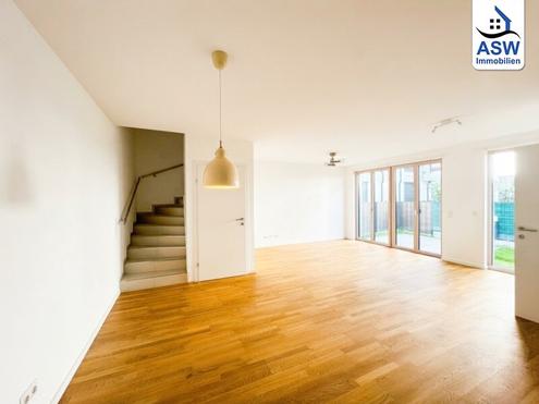 Top - Moderne Reihenhausartige 4-Zimmer Maisonettewohnung verteilt auf 3 Etagen mit Gartenterrasse in Floridsdorf!