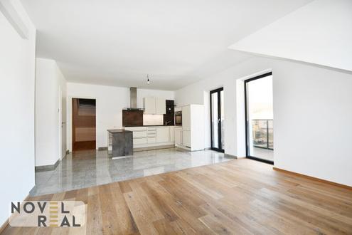 Wundersch�ne 3 Zimmerwohnung mit gro�er Dachterrasse
