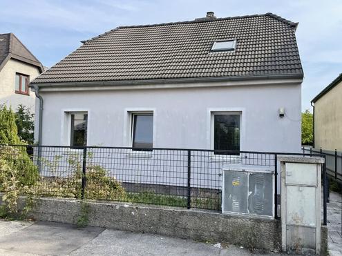 H�BSCHES EINFAMILIENHAUS IN BRUNN AM GEBIRGE -- GARTENH�TTE!
