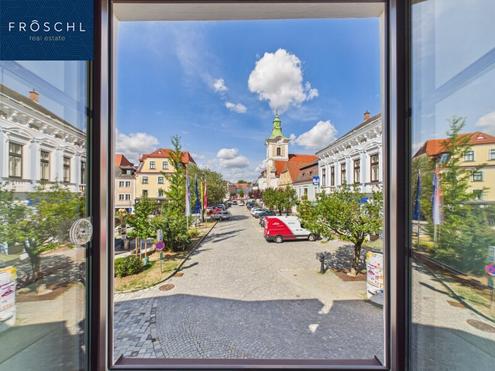 Historisches Wohn- und Geschäftshaus mit Entwicklungspotenzial am Zwettler Hundertwasserbrunnen