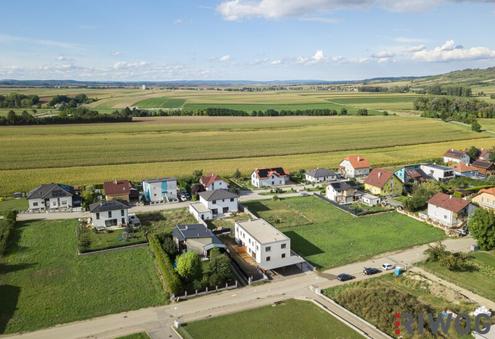 DOPPELHAUS mit TOP-AUSSTATTUNG, 5-Zimmer, fast Neuwertig
