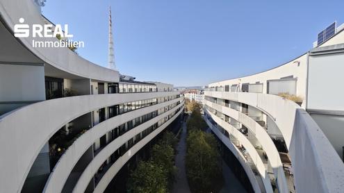MODERNE 4-ZIMMER-LOGGIAWOHNUNG BEI DER U-2 MESSE