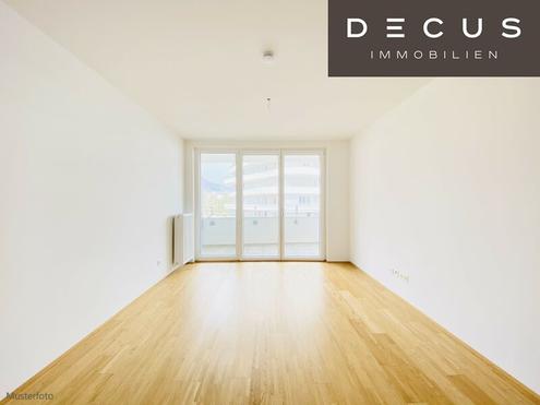 | GREEN CITY LIVING | ZWEI-ZIMMER-WOHNUNG | GROSSER BALKON