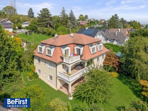 �lberg S�dhang: Gro�z�gige Villa mit wundersch�nem Garten und herrlichem Gr�nblick