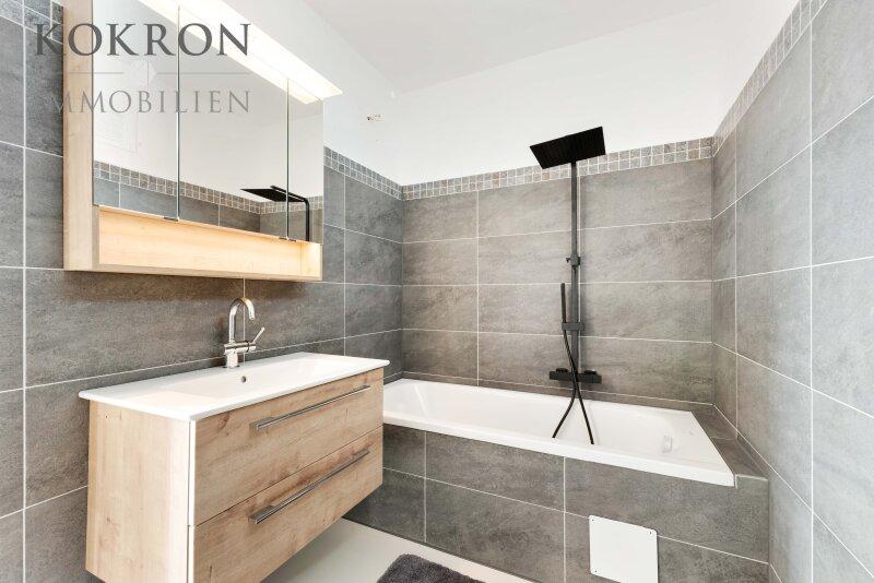 Bad mit Wanne - Altbau