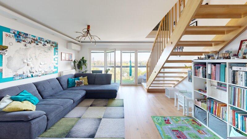 Wohnzimmer unten