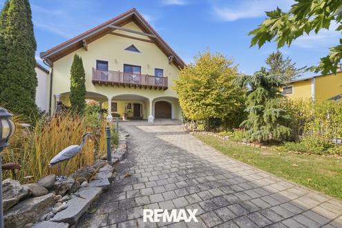 Energieeffizientes, gro�z�giges Einfamilienhaus mit Pool, sonnigem Garten und beheiztem Wintergarten!