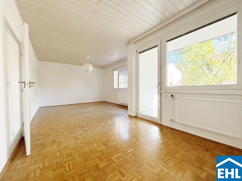 Wohnzimmer 1.2