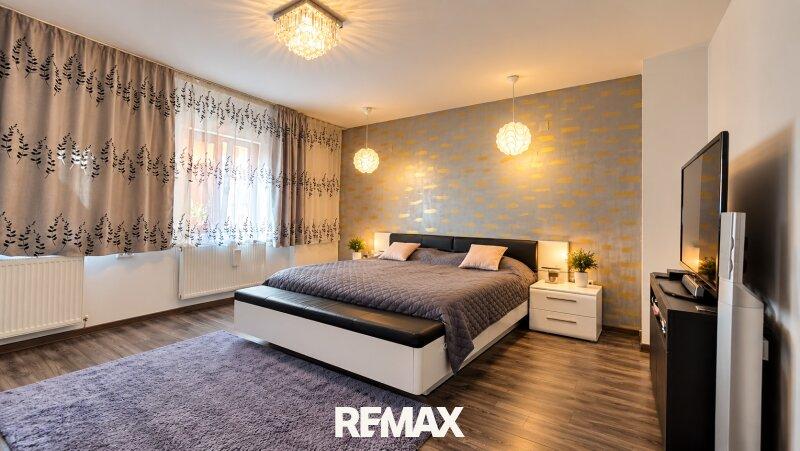 04 Schlafzimmer 1