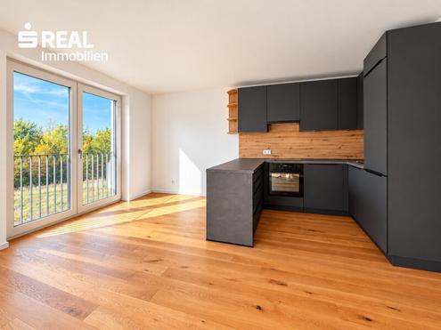Erstbezug: 2 Zimmer mit Garten, moderner K�che und Carport