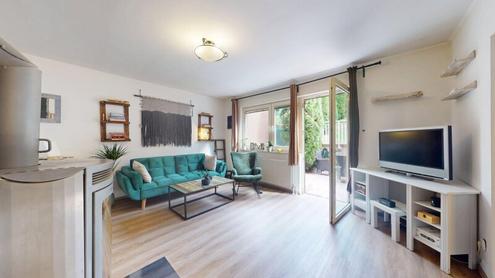 Waldrandlage mit viel Platz f�r Familien!