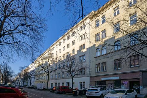 Kompakte 1-Zimmer-Altbauwohnung im 2. Liftstock beim Prater - unbefristet vermietet