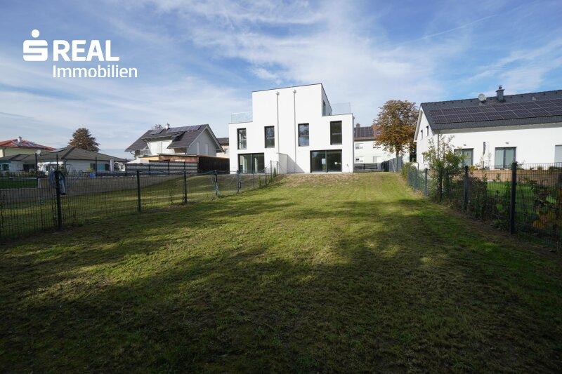 Garten und Ansicht H�user