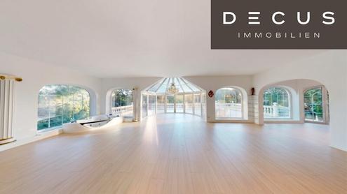 SONNENHANG-VILLA MIT GR�NEM WEITBLICK