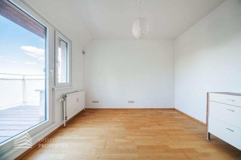 Leben �ber den D�chern Wiens: 110 m�-Terrassenwohnung mit Da