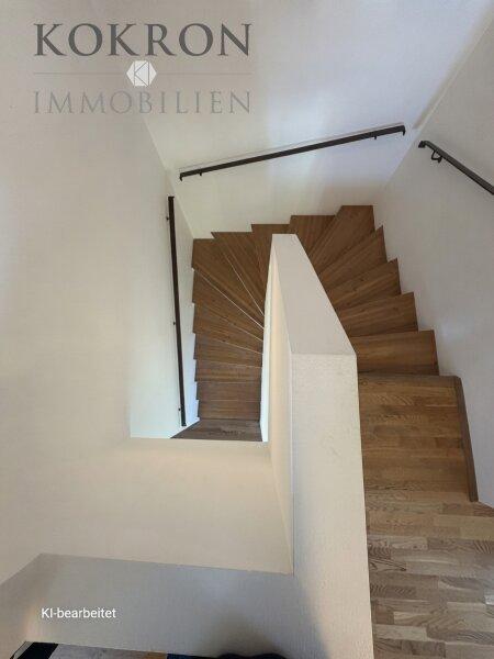 Stiegenhaus - ohne Bilder