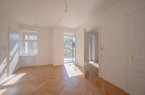 ++NEU++ 2-Zimmer-Altbau mit Balkon am Einsiedlerplatz - derzeit in Generalsanierung