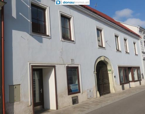 3730 Eggenburg: Historisches Stadthaus in  zentraler Lage