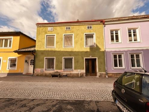 Sanierungsbed�rftiges Stadthaus im Altstadtzentrum von Weitra