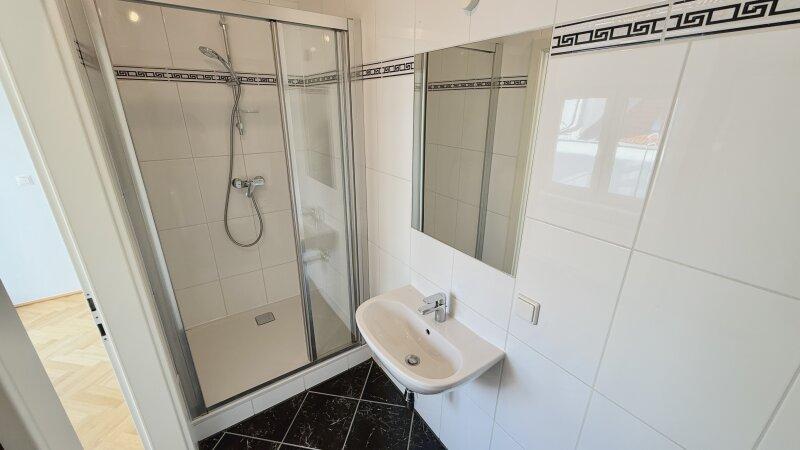 Badezimmer 1