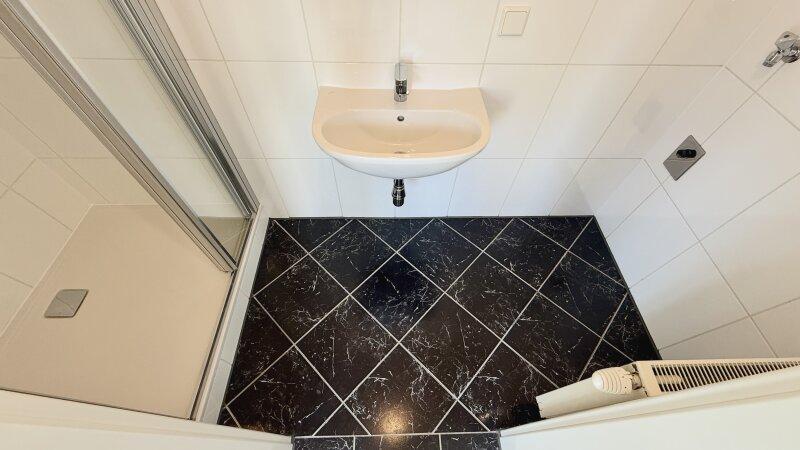 Badezimmer 1