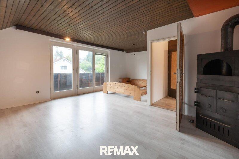 Zimmer ca. 26m� OG