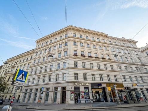 NAHE LIECHTENSTEINPARK: hofseitige 3-Zimmerwohnung mit 14,5 m� Balkon