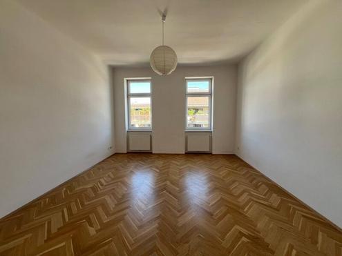 Sandleitengasse -  WG taugliche 3 Zimmer Altbauwohnung zu vermieten