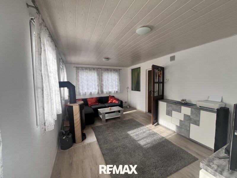 02 Wohnzimmer
