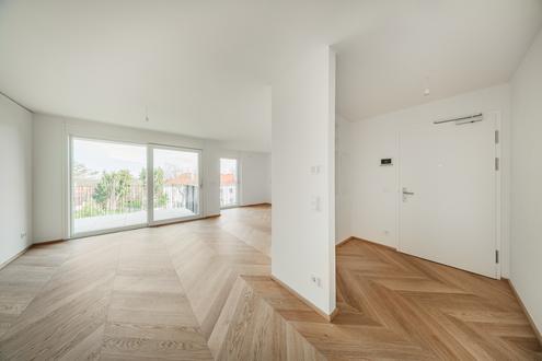 STOCK IM WEG - Traumhafte Familienwohnung mit Terrasse 