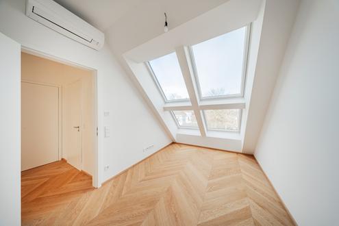 STOCK IM WEG - 5 Zimmer Eigentums-Apartment mit Terrasse und Weitblick 