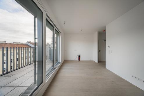 Charmante Dachgeschosswohnung mit Terrasse – Perfekt für Singles