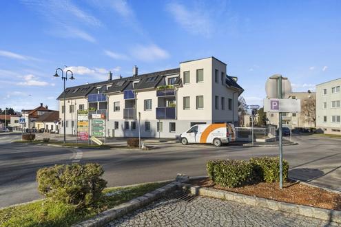 ++ BEZAUBERNDE DREI Zimmer mit LOGGIA ++