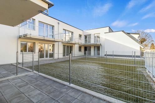 ++ NEU ++ NEUBAUPROJEKT DREI Zimmer mit BALKON
